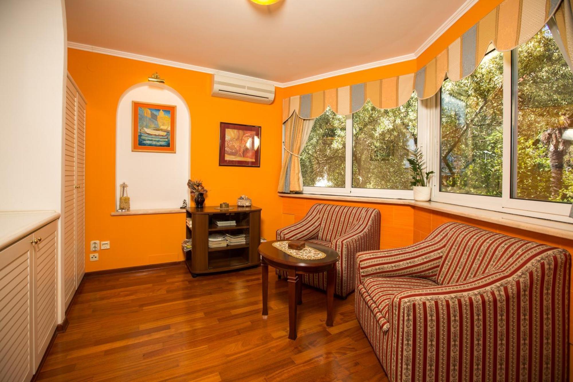 Holiday Home Lapad Beach Royal Dubrovnik Exterior photo